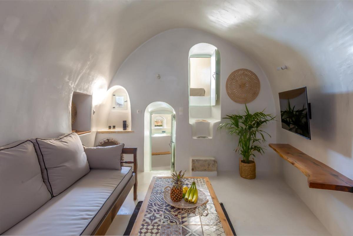 Exi Castle Suites Emporio  Exteriör bild